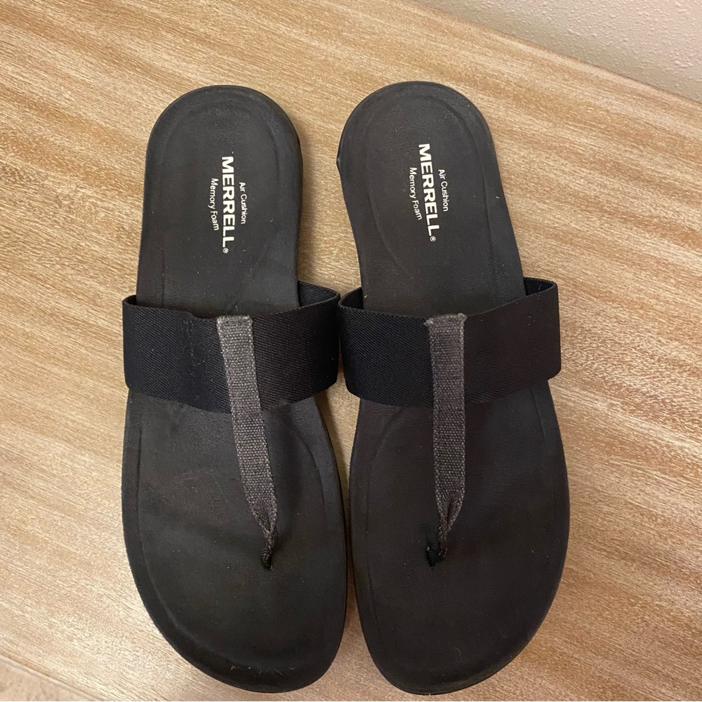 Merrell District Finley Thong Sandal Womens Size 11 Color Blackout